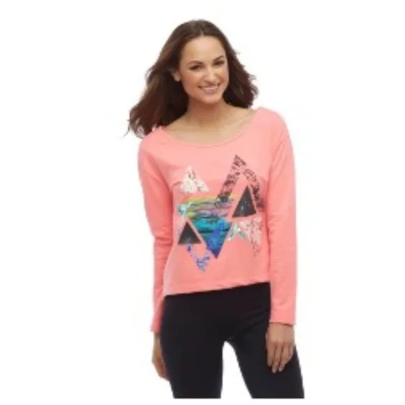 Everlast Tops Everlast Coral Tribal Design Sweatshirt Size